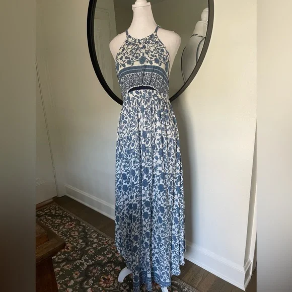 Aakaa Blue and White Striped Maxi Dress - Picture 4 of 9